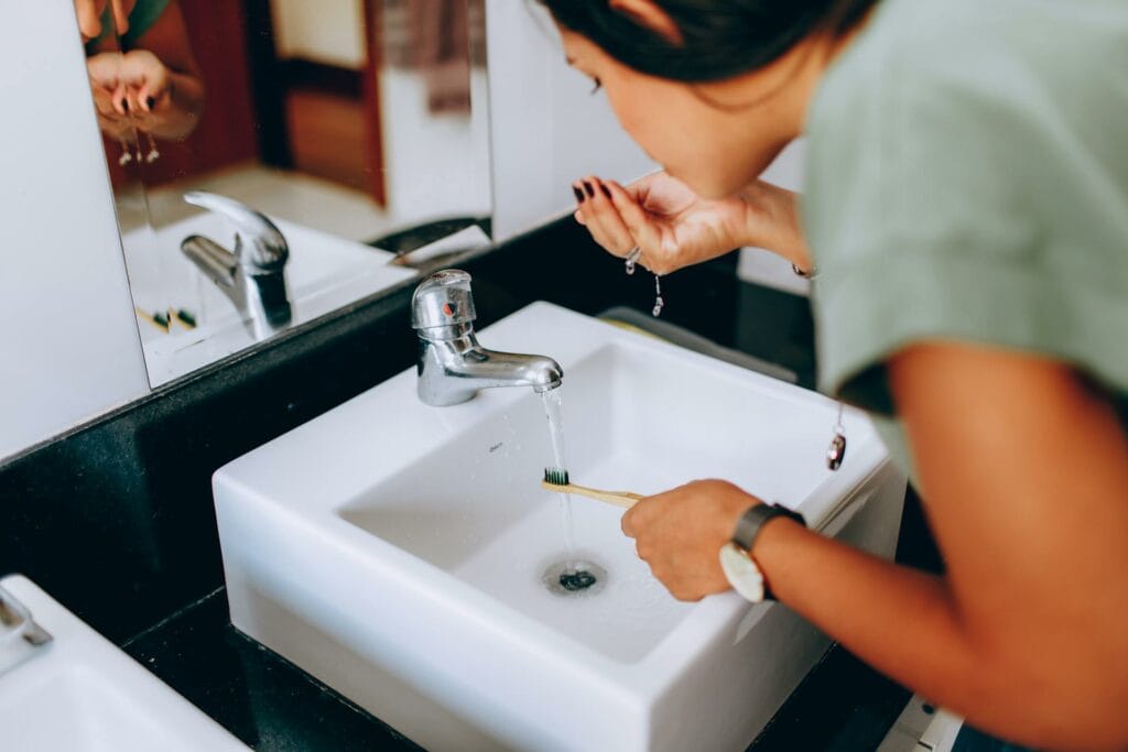 Oral Hygiene With Braces - Avoid Wobbly Teeth, Decalcification - Orthodontics Colorado